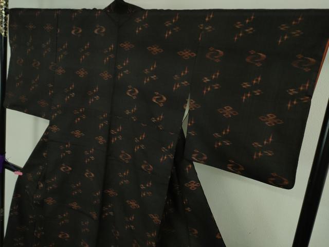 平和屋着物●極上　国指定重要無形文化財　本場久米島紬　手織　銀座世きね　逸品　DZAB1959kh6_3