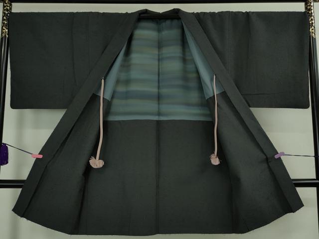 平和屋着物＃極上　男性　長羽織　キングサイズ　髭紬　藍鉄色地　羽織紐付き　逸品　DZAB2453kh6 平和屋着物＃極上 男性 長羽織 キングサイズ 髭紬 藍鉄色地 羽織紐付き