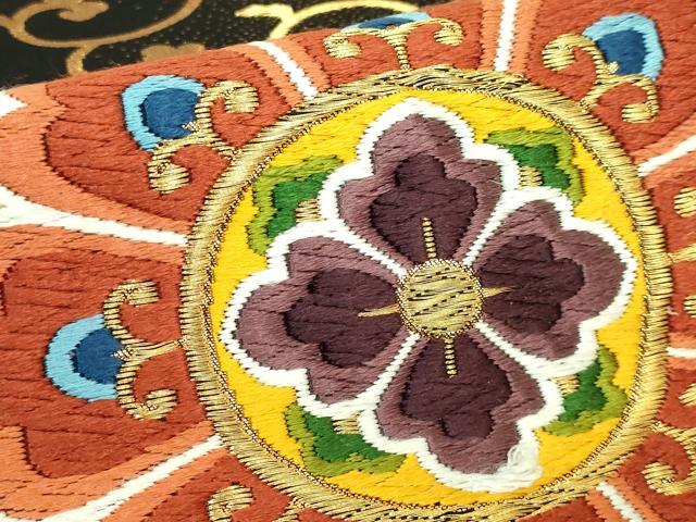 平和屋着物●極上　西陣　河合美術織物謹製　六通柄袋帯　唐織　正倉院花唐草　黒地　金糸　逸品　DZAB2627kh6