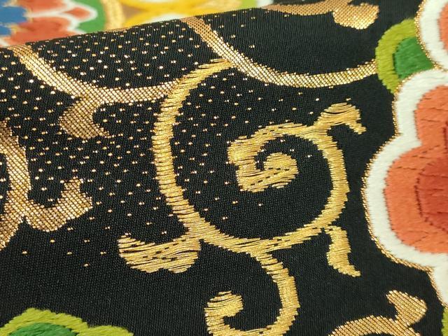 平和屋着物●極上　西陣　河合美術織物謹製　六通柄袋帯　唐織　正倉院花唐草　黒地　金糸　逸品　DZAB2627kh6