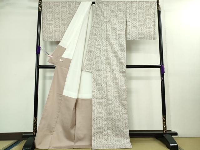 平和屋本店●極上　京都染織メーカー・貴久樹謹製 野蚕糸大島 本場縞大島紬 川野織物謹製 牡丹鼠色地 証紙付き　逸品　未使用　DZAB2790kh6_2