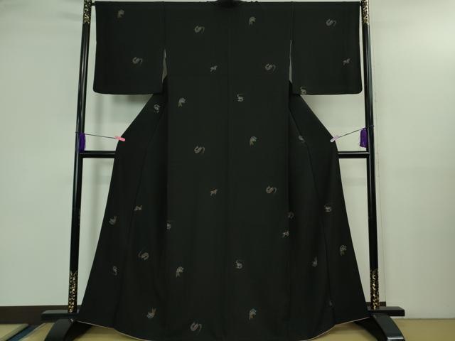 平和屋着物●極上　伝統工芸品　民芸草木　小紋　海老　蟹　魚　黒地　金彩　反端付き　逸品　DZAB3038kh6_1
