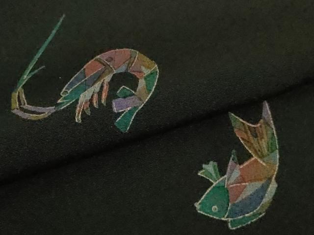 平和屋着物●極上　伝統工芸品　民芸草木　小紋　海老　蟹　魚　黒地　金彩　反端付き　逸品　DZAB3038kh6_5