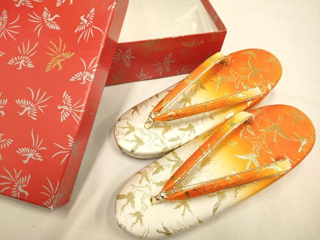 平和屋本店[]極上　七五三　女の子　3歳　祝着　三つ身・襦袢・草履セット　鴛鴦花文　金彩　逸品　DZAB3253kh6_7