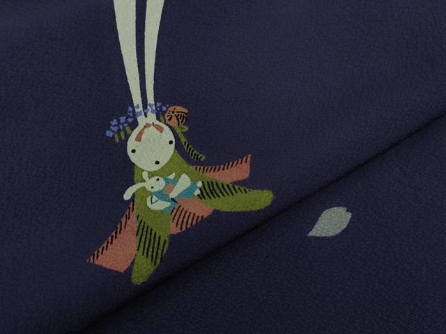 平和屋本店●極上　世界的人形師　辻村寿三郎　ジュサブロー　訪問着　兎　舞桜　深紫色地　鬼しぼ縮緬　逸品　DZAB3430kh6_5