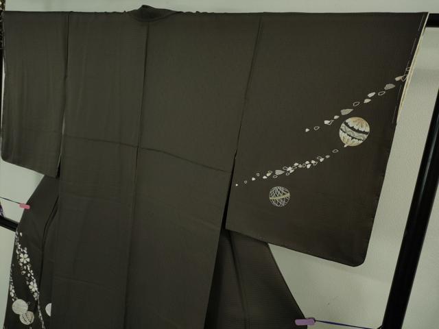 平和屋着物●極上　訪問着　総刺繍　毬　舞桜　黒鳶色地　金銀糸　逸品　未使用　DZAB3510kh6_2