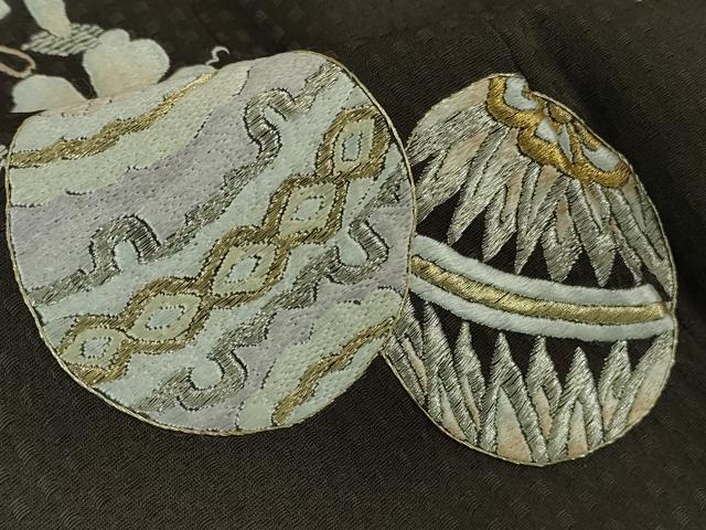 平和屋着物●極上　訪問着　総刺繍　毬　舞桜　黒鳶色地　金銀糸　逸品　未使用　DZAB3510kh6_7