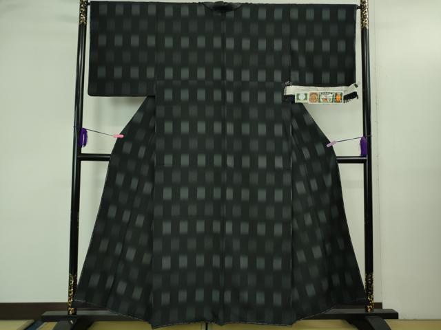 平和屋着物●極上　本塩沢　やまだ織　高橋照子作　色紙並べ　黒地　証紙付き　逸品　未使用　DZAB3531kh6_1