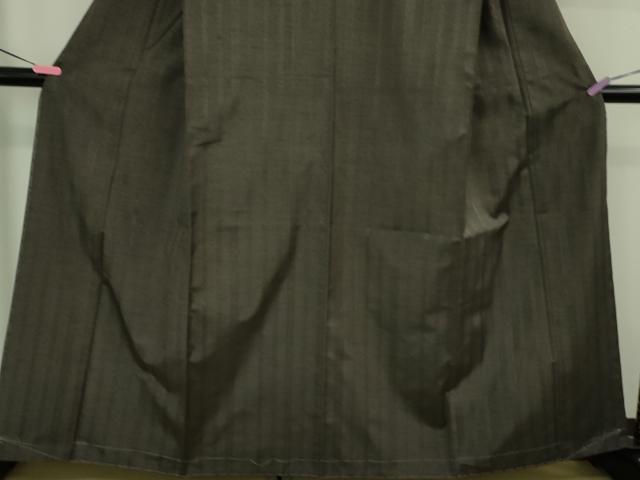 平和屋本店●極上　1897年創業 名門岡野 本場筑前博多織 千年工房 黒田紬 憲法黒茶色地 博多金ラベル 証紙付き　逸品　未使用　DZAB3598kh6_4