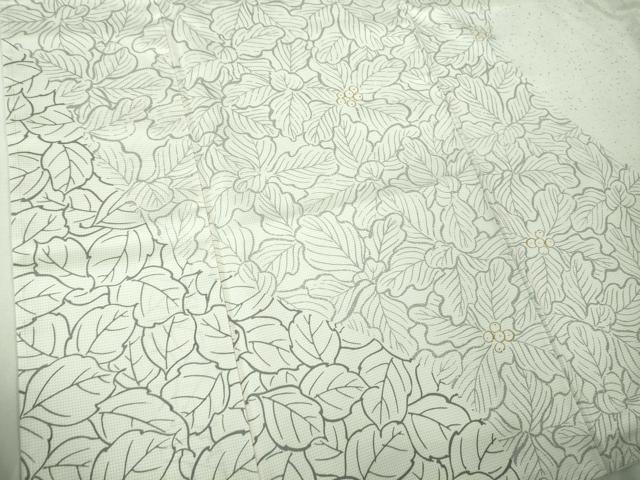 平和屋着物●極上　本場縞大島紬　白大島　訪問着　南天草葉文　金彩　逸品　未使用　DZAB4353kh6_4