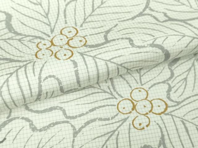 平和屋着物●極上　本場縞大島紬　白大島　訪問着　南天草葉文　金彩　逸品　未使用　DZAB4353kh6_5