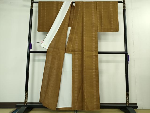 平和屋着物＊極上　夏物　紗紬　間道　灰茶色地　やまと金ラベル　逸品　DZAB4377kh6 平和屋着物＊極上 夏物 紗紬 間道 灰茶色地 やまと金ラベル 逸品