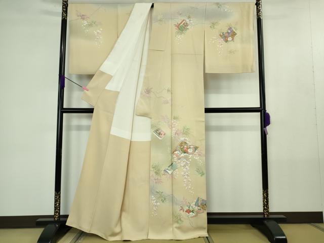 平和屋本店●極上　訪問着　駒刺繍　冊子花文　鳥の子色地　暈し染め　金彩　逸品　DZAB4409kh6_1