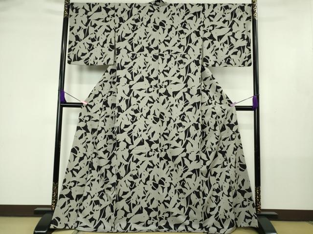 平和屋着物○極上 小紋 千尋庵 草花シルエット 黒地 銀糸 伊と幸 反
