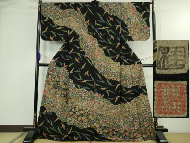 平和屋着物●極上　江戸紅型　五味桂子　訪問着　飛鳥草花文　黒地　鬼しぼ縮緬　反端付き　逸品　未使用　DZAB4634kh6