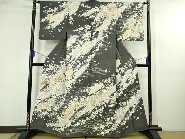 平和屋本店○極上 訪問着 駒刺繍 枝垂れ桜 舞葉花文 藍墨茶色地 金彩