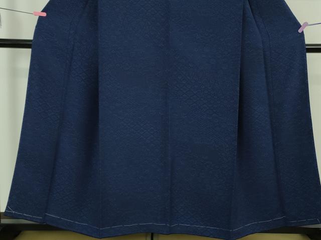 平和屋着物●極上　天然藍　藍染　古庄紀治　お召　名物裂花文　濃藍色　伊と幸　反端付き　逸品　未使用　DZAB4647kh6_4