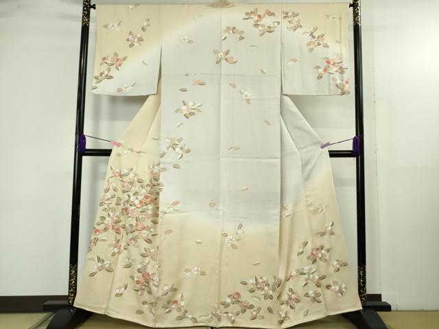 平和屋本店○極上 訪問着 駒刺繍 椿 暈し染め 金彩 三越扱い
