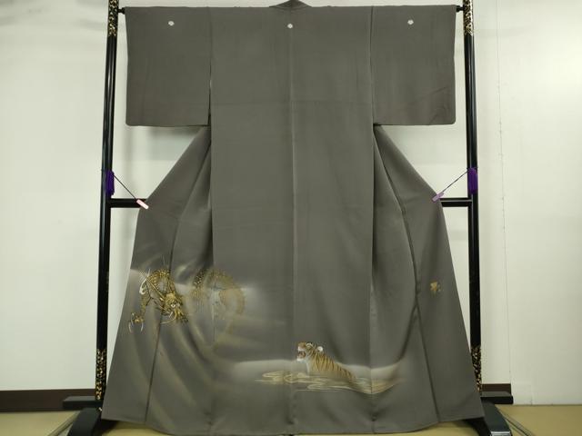 平和屋着物●極上　色留袖　龍　虎　手描き　消炭色地　暈し染め　金彩　逸品　DZAB4908kh6