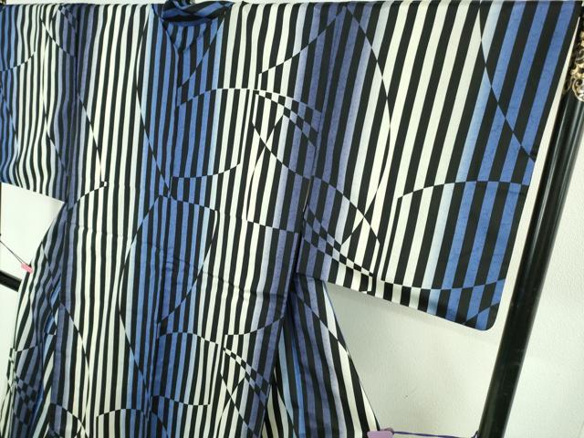 平和屋本店●極上　本場染大島紬　変わり縞　逸品　DZAB5184kh6_2
