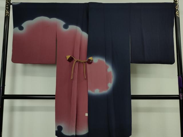 平和屋着物∞極上　道中着　ロング丈　作家物　雪輪　鉄紺色地　暈し染め　鬼しぼ縮緬　逸品　DZAB5360kh6