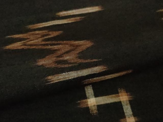平和屋本店●極上　国指定重要無形文化財　本場久米島紬　手織　草木染　泥染　証紙付き　逸品　未使用　DZAB5496kh6_5