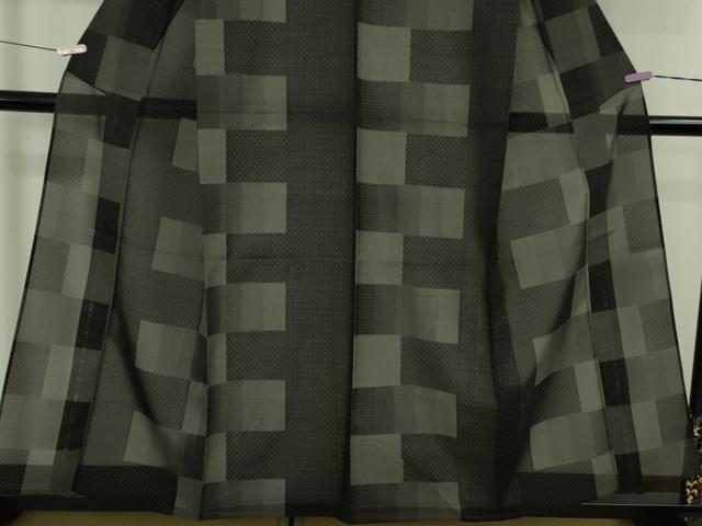 平和屋着物＊極上　夏物　本場大島紬　夏大島　9マルキ　変わり市松　黒地　逸品　DZAB5652kh6_3