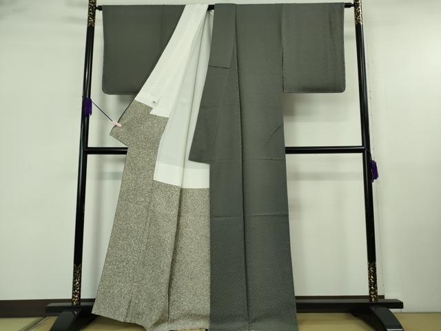 平和屋着物●極上　ろうけつ染め作家　齋藤良樹　色無地　お召地　唐草地紋　藍墨茶色　逸品　未使用　DZAB5668kh6_2