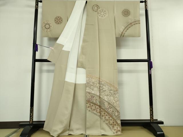 平和屋本店●極上　中国三大刺繍　相良刺繍　総刺繍　訪問着　正倉院花唐草文　白橡色地　金糸　逸品　DZAB5884kh6 平和屋本店○極上 中国三大刺繍 スワトウ刺繍 汕頭刺繍 訪問着 鴛鴦花