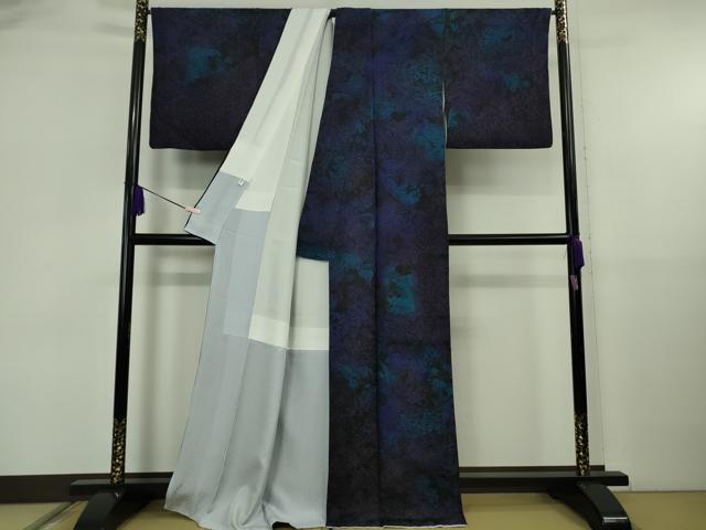 平和屋本店●極上　訪問着　草花シルエット　黒地　暈し染め　銀通し地　逸品　DZAB5912kh6_1