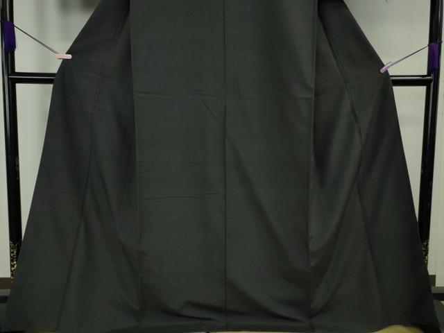 平和屋本店●極上　池田重子コレクション　結城紬　色無地　奥順謹製　はたおり娘　消炭色　証紙付き　逸品　DZAB6367kh6_4