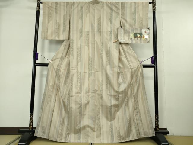 平和屋本店●極上　東郷織物謹製　永江明夫　手織　本場大島紬　草木染　160亀甲　草花間道　亜麻色地　証紙付き　逸品　DZAB6953kh6_1