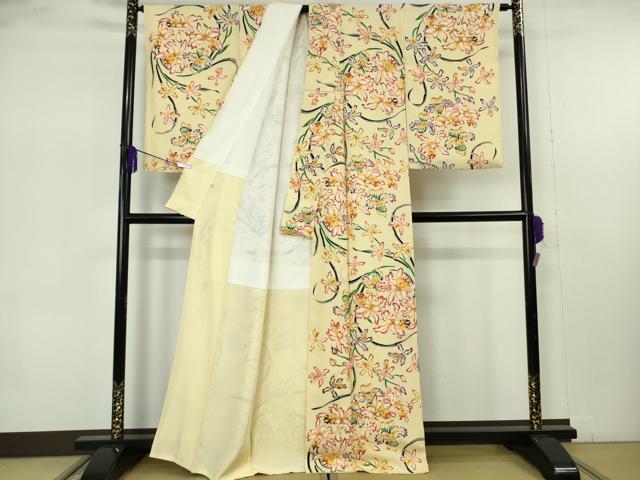 長閑やかさ屋中央局●超滅多にない 染彩工芸のはやりっ子 皆川月華 ろうけつ染 小紋 刺しゅう 花唐草文 砥粉色地 金糸 珠玉 DZAB7377kh6