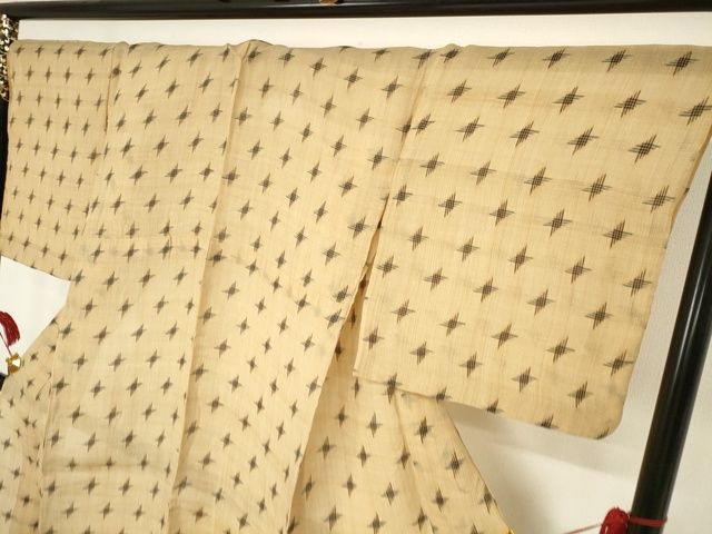 長閑やかさ屋中央局■限りない 夏物 芭蕉布 手積み芭蕉糸100％ 十字重ね 珠玉 KAAA1754kk5