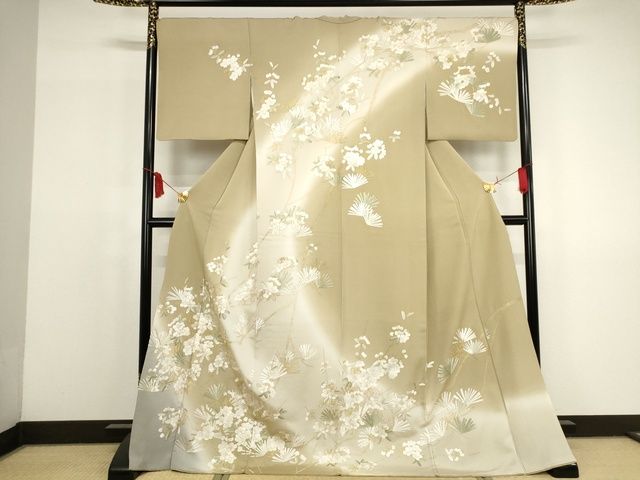 平和屋本店■極上　総刺繍　訪問着　枝松梅文　暈し染め　金糸　正絹　逸品　KAAA1766kk5