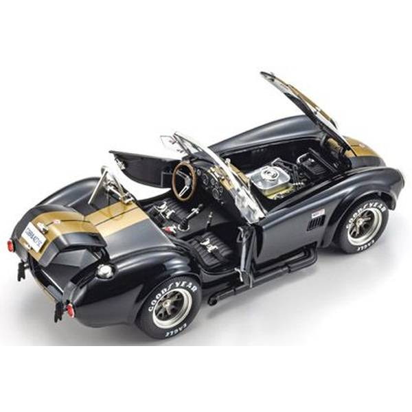 『予約安心出荷』{MDL} MINICHAMPS(ミニチャンプス) 1/43 ポルシェ 911 GT3 - 2006(ホワイト) + クリスマスツリー 完成品 ミニカー(400065405) Paul's Model Art 予約安心出荷[MDL] 1&frasl;18 フィアット ヌォーバ 500 アクセサリー付