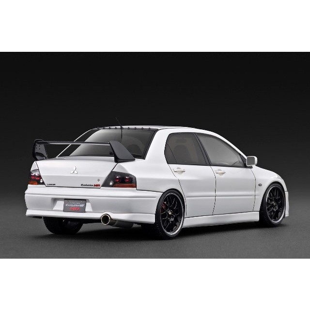 【新品】【お取り寄せ】[MDL] 1/18 Mitsubishi Lancer Evolution(ランサーエボリューション) VIII MR (CT9A) White 為し遂げる品 ミニカー(IG3835) ignition model(イグニッションモデル)(20260228)