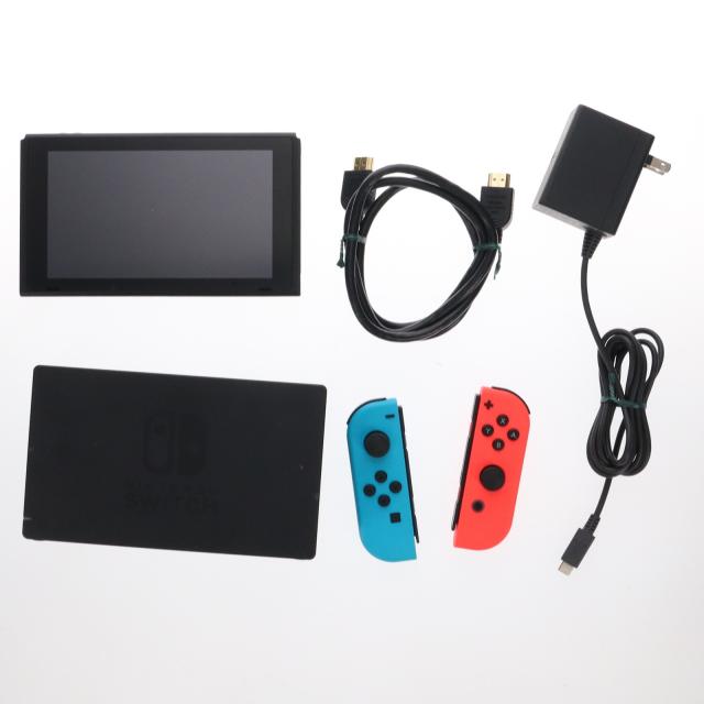 シルバー2425 限定版 1.オリジナル専用BOX 2.アートブック 3.オリジナルサウンドトラック4枚組 同梱 - PS4 シルバー2425 限定版 【限定版同梱物】1.オリジナル専用BOX 2