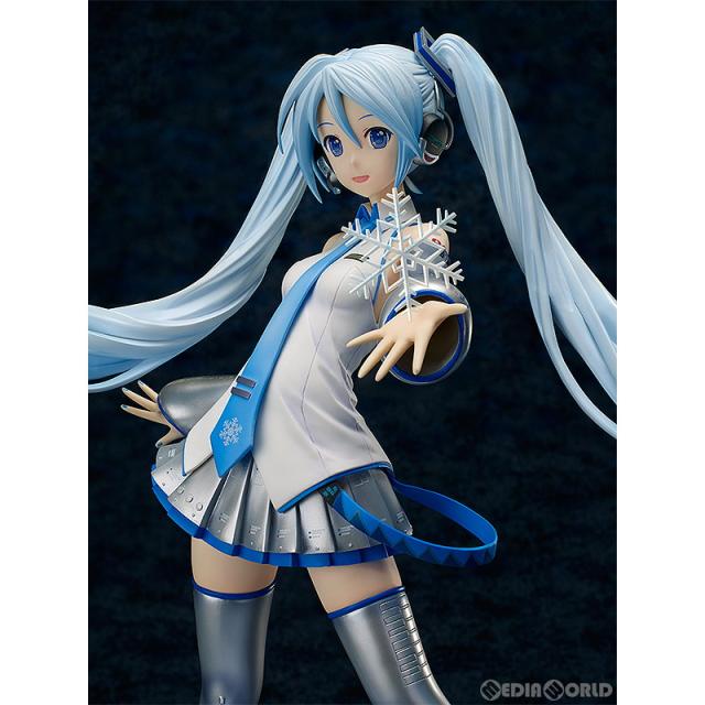 SNOW MIKU 初音ミク 1/4 完成品フィギュア [フリーイング]/雪ミク Amazon.co.jp: フリーイング(FREEing) キャラクター・ボーカル