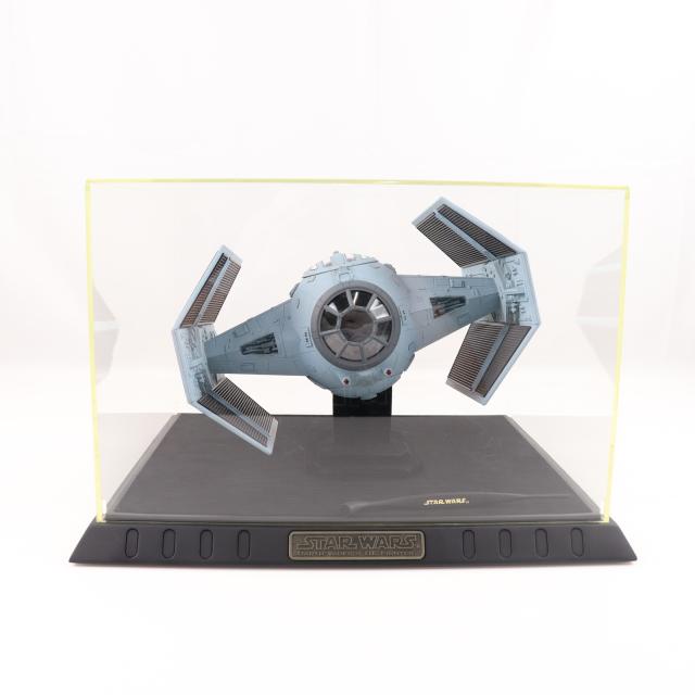 【中古即納】[FIG] Die Cast Replica DARTH VADER S(ダース・ベイダーズ) TIE FIGHTER(タイ・ファイター) STAR WARS(スター・ウォーズ) エピソード4/新たなる希望 1/38 完成品 フィギュア CODE3(20060131)_4