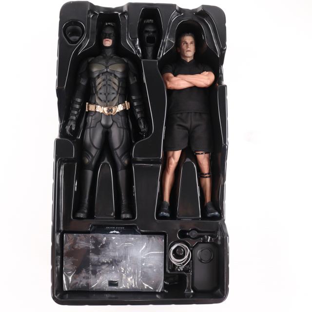 中古即納】[FIG] ムービー・マスターピース バットスーツ格納庫