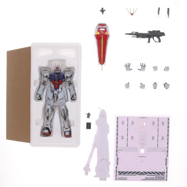 【中古即納】[FIG] 魂ストア限定 METAL BUILD ストライクガンダム -ヘリオポリス ロールアウト Ver.- 機動戦士ガンダムSEED(シード) 完成品 可動フィギュア バンダイスピリッツ(20220728)_4