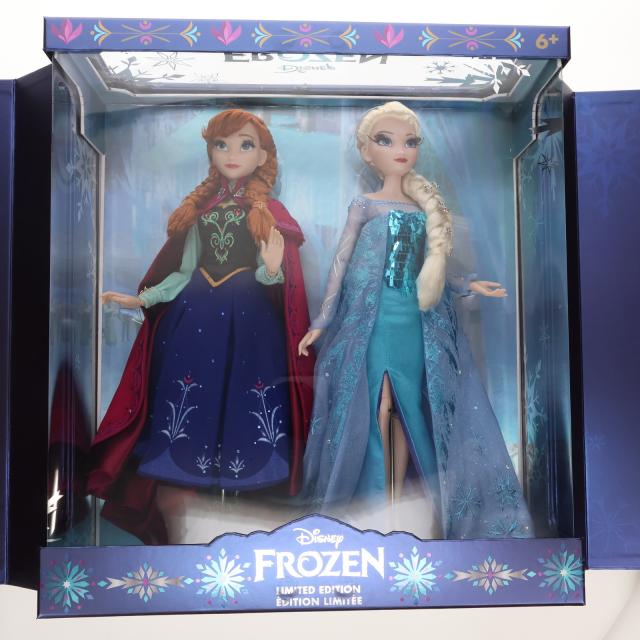 ディズニーストア限定 アナu0026エルサ ドールセット 中古即納[DOL] ディズニーストア限定 アナ エルサ アナと雪の女王