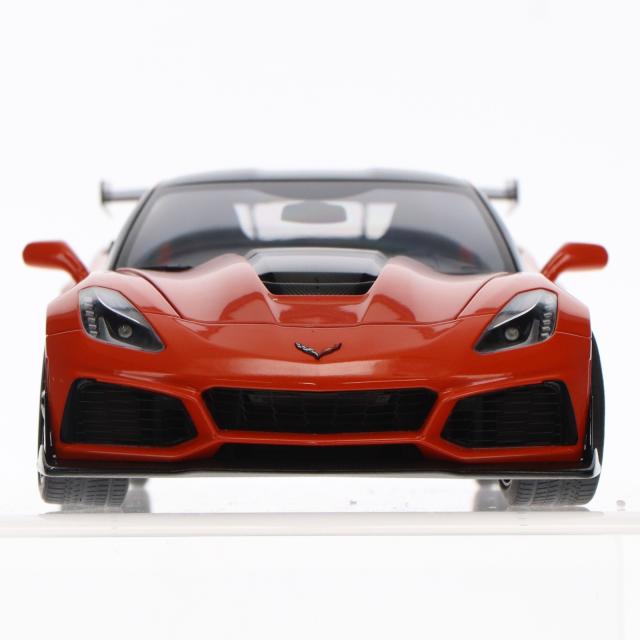 【中古即納】[MDL] オートアート・コンポジットモデルシリーズ 1/18 シボレー コルベット (C7) ZR1(オレンジ) 完成品 ミニカー(71279) AUTOart(オートアート)(20240519)