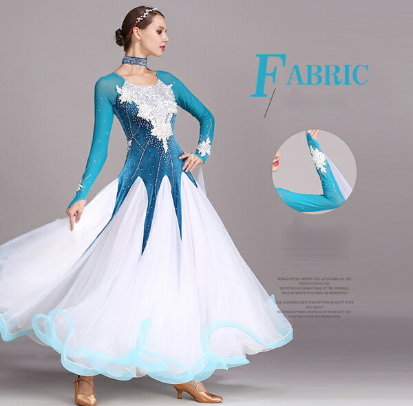 着た時 歩いた時のシルエットがとても美しい 軽くてフレアもたっぷり入っているので綺麗に揺れます ストレッチ素材で動きやすく、練習等におすすめのレディース社交ダンスウェアです