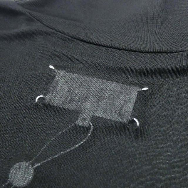 旧作お買い得セール！ MAISON MARGIELA メゾンマルジェラ Tシャツ メンズ 長袖 タートルネック ロンT S50GC0677 S24468 ブラック 旧作お買い得セール！ MAISON MARGIELA メゾンマルジェラ Tシャツ