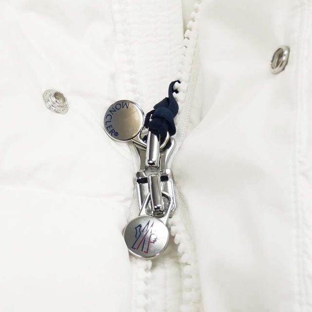 MONCLER (モンクレール) ナイロンジャケット　ホワイト 旧作処分セール！ MONCLER モンクレール ジャケット メンズ