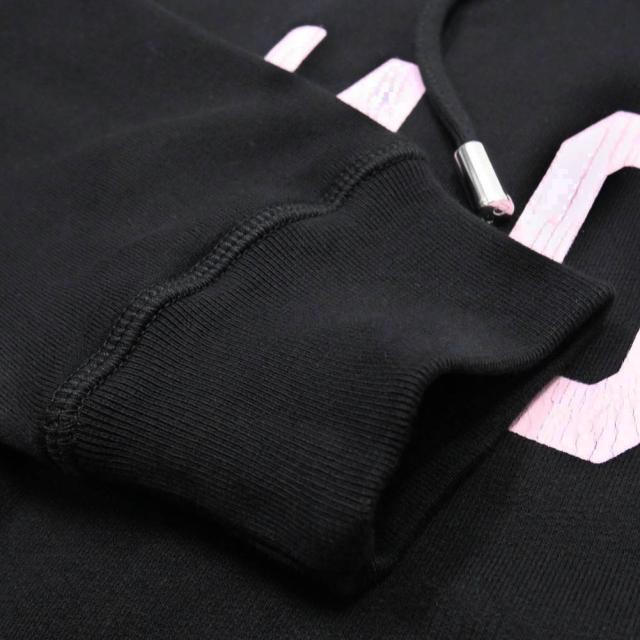 旧作お買い得セール！ DSQUARED2 ディースクエアード パーカー メンズ プルオーバー コットン 綿100％ S79GＵ0103 S225516 ブラック 旧作お買い得セール！ DSQUARED2 ディースクエアード パーカー メンズ