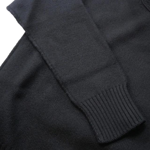 旧作お買い得セール！ AMI PARIS アミパリス セーター メンズ クルー