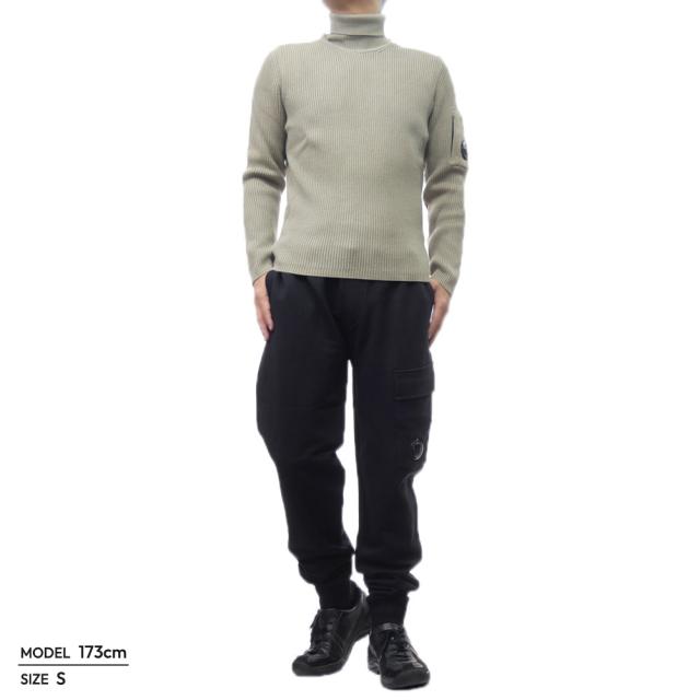 セール 55%OFF!C.P. COMPANY シーピーカンパニー セーター セール 55%OFF!C.P. COMPANY シーピーカンパニー セーター